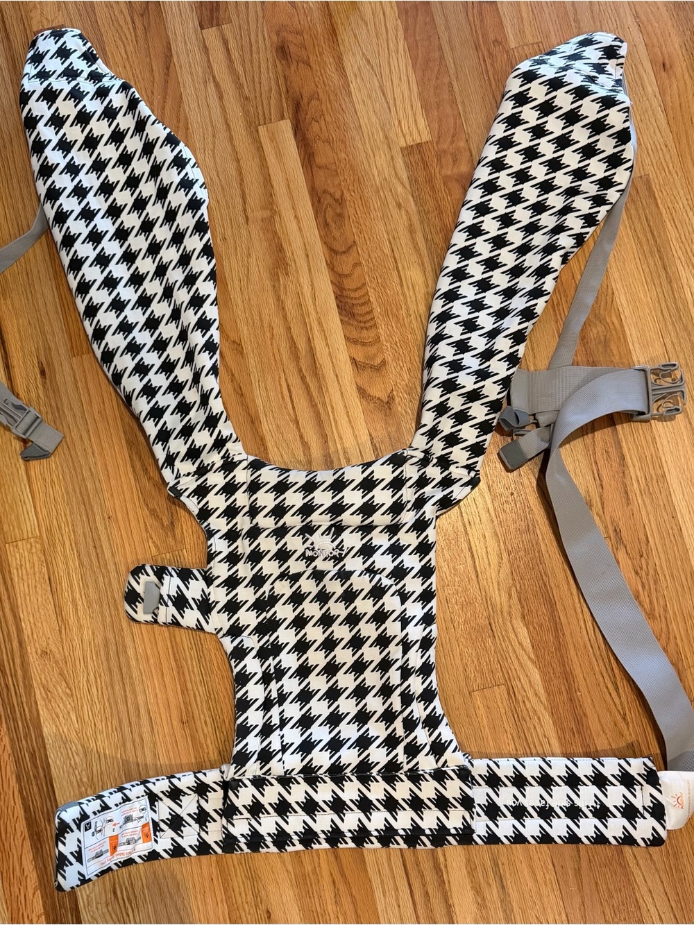 Black & White Houndstooth Kids Carrier Insert